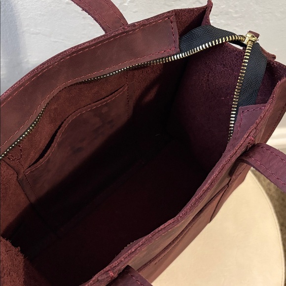 PLG Lola Zip - Picture 7 of 13